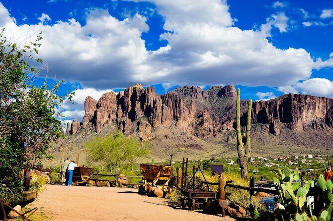 Apache Trail with Dolly Steamboat - Goldfield Ghost Town: Old West set play, with optional add-ons