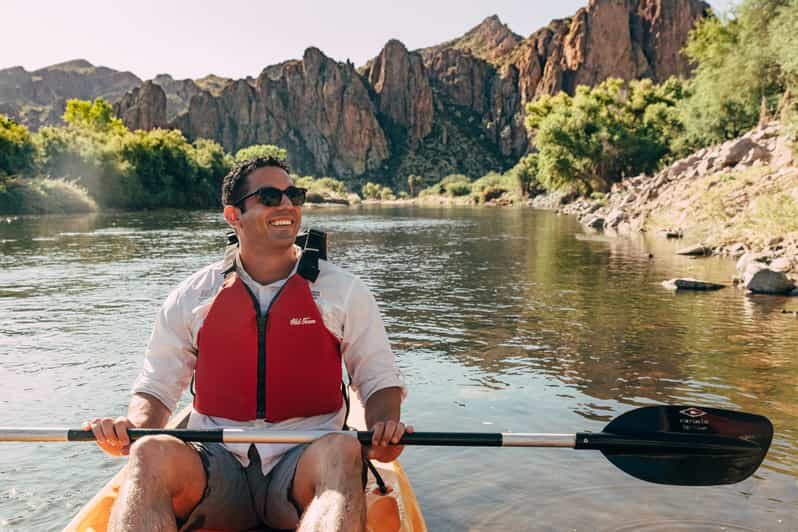 Phoenix: Self-Guided Kayaking Trip to Foxtail - Self-guided kayaking on the Lower Salt River: what the 5 miles to Foxtail feels like